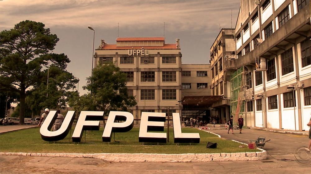 Autonomia das universidades segue sob ataque do governo, agora na UFPel