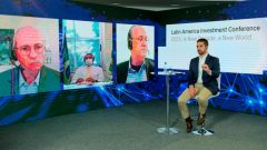 Em seminário de banqueiros, Eduardo Leite defende reforma administrativa ainda pior que a de Bolsonaro